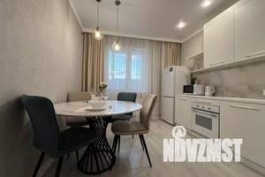 1-к квартира, посуточно, 43м2, 11/17 этаж