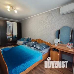 2-к квартира, посуточно, 47м2, 4/5 этаж