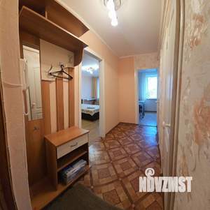 1-к квартира, посуточно, 35м2, 1/9 этаж