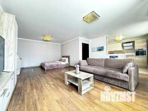 1-к квартира, посуточно, 54м2, 1/1 этаж