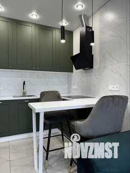 1-к квартира, посуточно, 44м2, 4/6 этаж