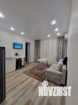 1-к квартира, посуточно, 42м2, 4/17 этаж