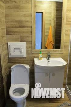 Студия квартира, посуточно, 35м2, 5/9 этаж