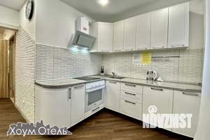 Студия квартира, посуточно, 45м2, 7/9 этаж