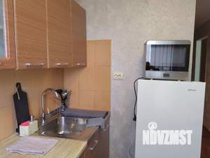 1-к квартира, посуточно, 32м2, 4/9 этаж