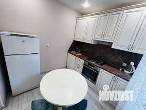 1-к квартира, посуточно, 38м2, 1/4 этаж