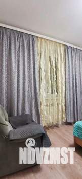 1-к квартира, посуточно, 42м2, 1/1 этаж