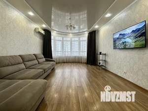 3-к квартира, посуточно, 105м2, 1/1 этаж