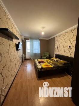 1-к квартира, посуточно, 70м2, 5/8 этаж