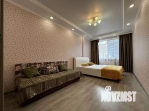 2-к квартира, посуточно, 70м2, 11/24 этаж