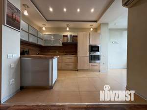 1-к квартира, посуточно, 65м2, 2/6 этаж