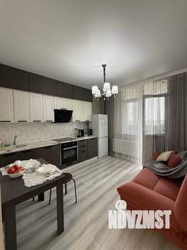 1-к квартира, посуточно, 38м2, 9/16 этаж