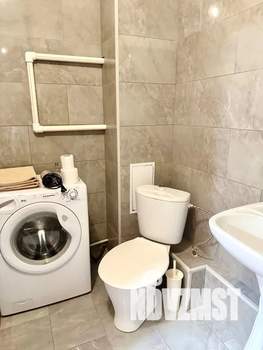 1-к квартира, посуточно, 37м2, 3/18 этаж