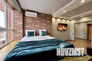 1-к квартира, посуточно, 42м2, 12/17 этаж