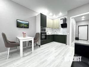 1-к квартира, посуточно, 50м2, 6/19 этаж