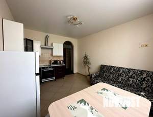 2-к квартира, посуточно, 60м2, 1/1 этаж