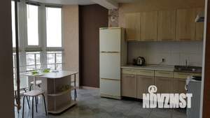1-к квартира, посуточно, 43м2, 10/17 этаж
