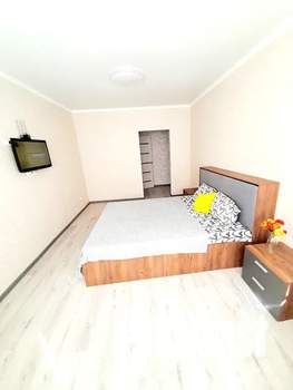 1-к квартира, посуточно, 36м2, 14/17 этаж