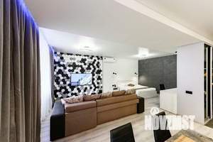 1-к квартира, посуточно, 54м2, 1/1 этаж