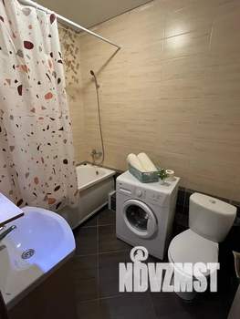 1-к квартира, посуточно, 41м2, 15/16 этаж