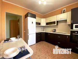 1-к квартира, посуточно, 48м2, 1/1 этаж