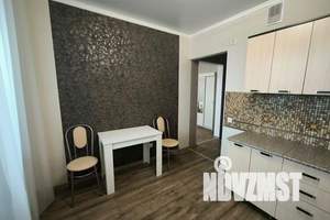1-к квартира, посуточно, 41м2, 8/17 этаж