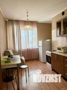 1-к квартира, посуточно, 42м2, 1/1 этаж