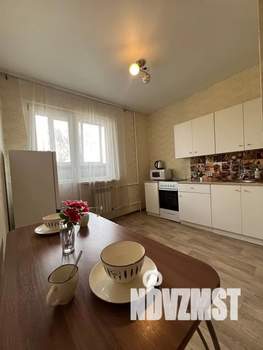 1-к квартира, посуточно, 40м2, 3/17 этаж