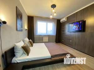 1-к квартира, посуточно, 44м2, 1/1 этаж