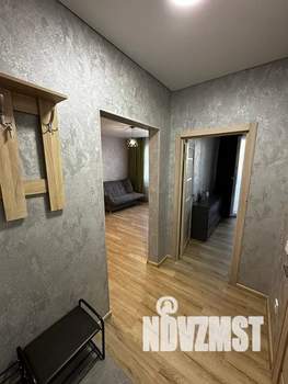 2-к квартира, посуточно, 38м2, 4/17 этаж