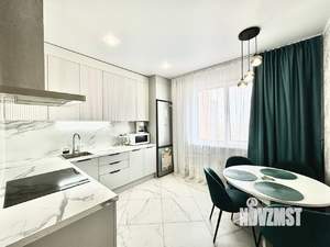 2-к квартира, вторичка, 61м2, 11/17 этаж