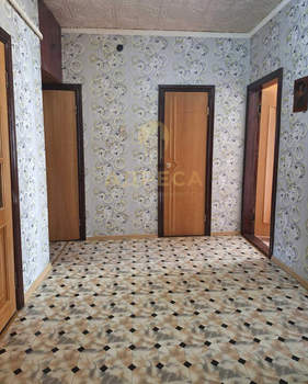3-к квартира, вторичка, 70м2, 1/6 этаж