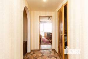 3-к квартира, вторичка, 65м2, 8/9 этаж