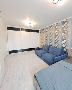 2-к квартира, вторичка, 42м2, 3/10 этаж