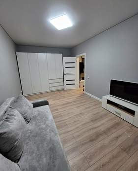 1-к квартира, вторичка, 34м2, 12/18 этаж