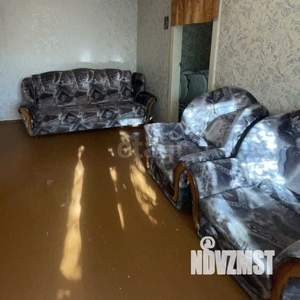 4-к квартира, вторичка, 61м2, 1/5 этаж