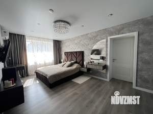 2-к квартира, вторичка, 63м2, 12/17 этаж