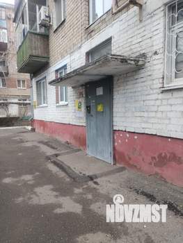 3-к квартира, вторичка, 56м2, 1/4 этаж