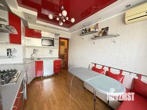 3-к квартира, вторичка, 63м2, 7/9 этаж