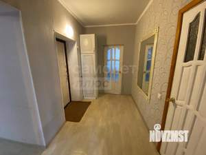 2-к квартира, вторичка, 60м2, 1/3 этаж