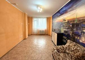 2-к квартира, вторичка, 60м2, 1/17 этаж