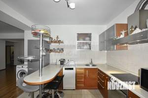 3-к квартира, вторичка, 92м2, 8/12 этаж