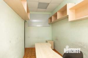 4-к квартира, вторичка, 53м2, 1/2 этаж