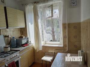 4-к квартира, вторичка, 61м2, 3/5 этаж