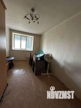 3-к квартира, вторичка, 100м2, 10/12 этаж