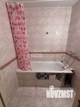 2-к квартира, вторичка, 52м2, 1/5 этаж