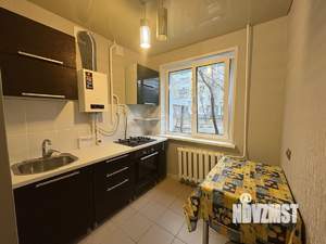 2-к квартира, вторичка, 45м2, 1/5 этаж