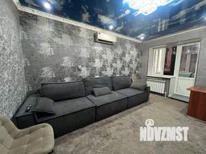 2-к квартира, вторичка, 42м2, 1/3 этаж