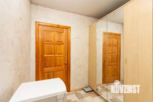 4-к квартира, вторичка, 62м2, 1/5 этаж