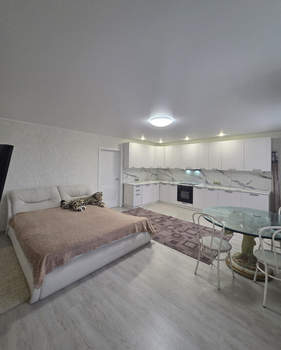 4-к квартира, вторичка, 124м2, 10/10 этаж
